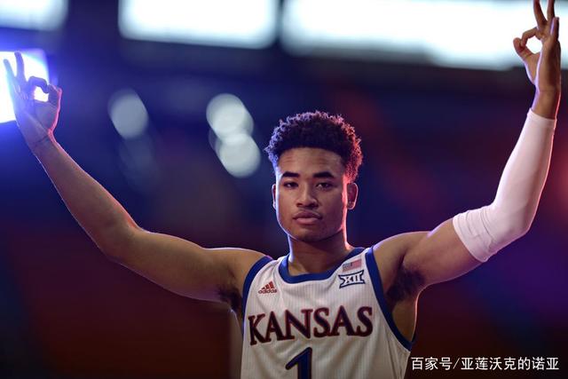 世界排名：哈顿T3升到23 石坂友宏日巡首胜412位